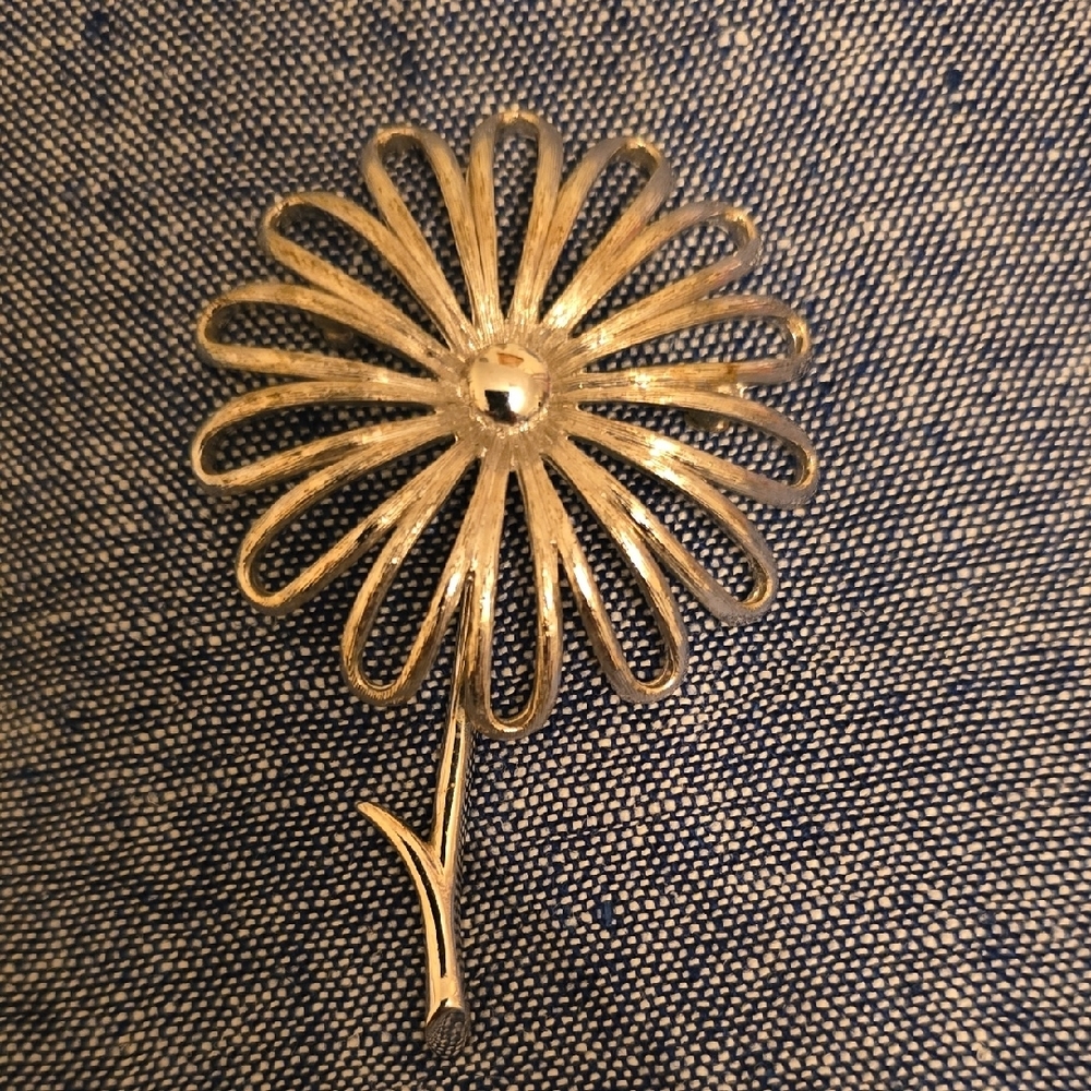 Monet Silver Textured Brooch